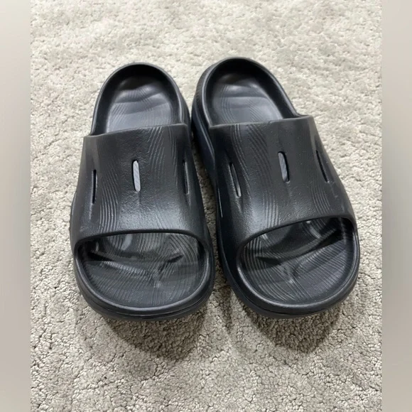 Hoka Recovery Slides - Picture 4 of 5